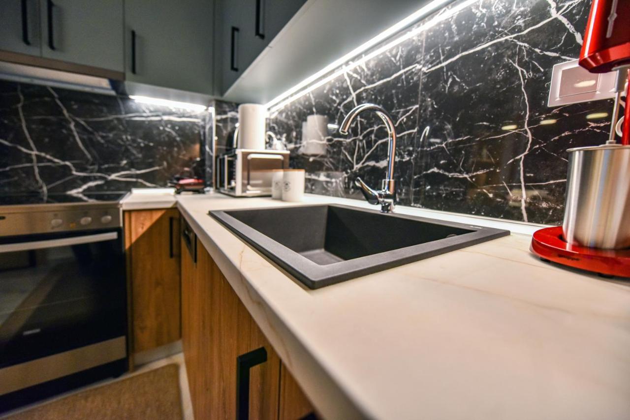 Κεντρικο Και Cosy Διαμερισμα Στην Κομοτηνη Appartement Komotini Buitenkant foto